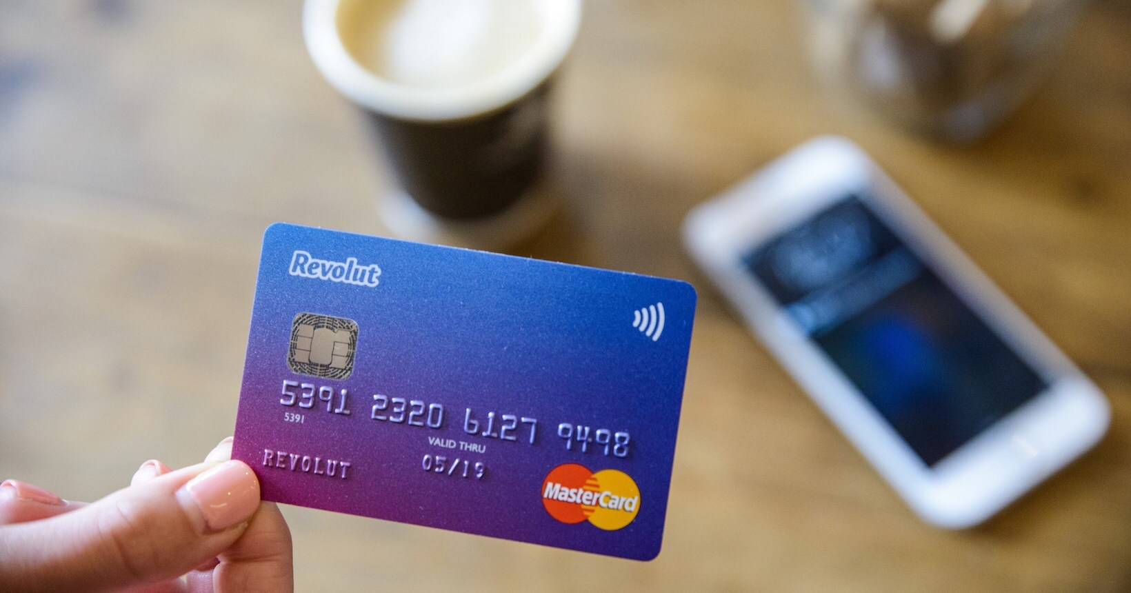 Revolut Mastercard beantragen Schnell und einfach Kreditkarte erhalten